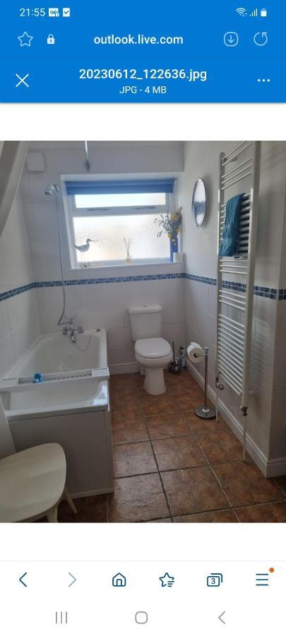 The Coach House- Stunning Detached Coastal Home, With One Car Parking Space, By Historic Deal Castle Kültér fotó